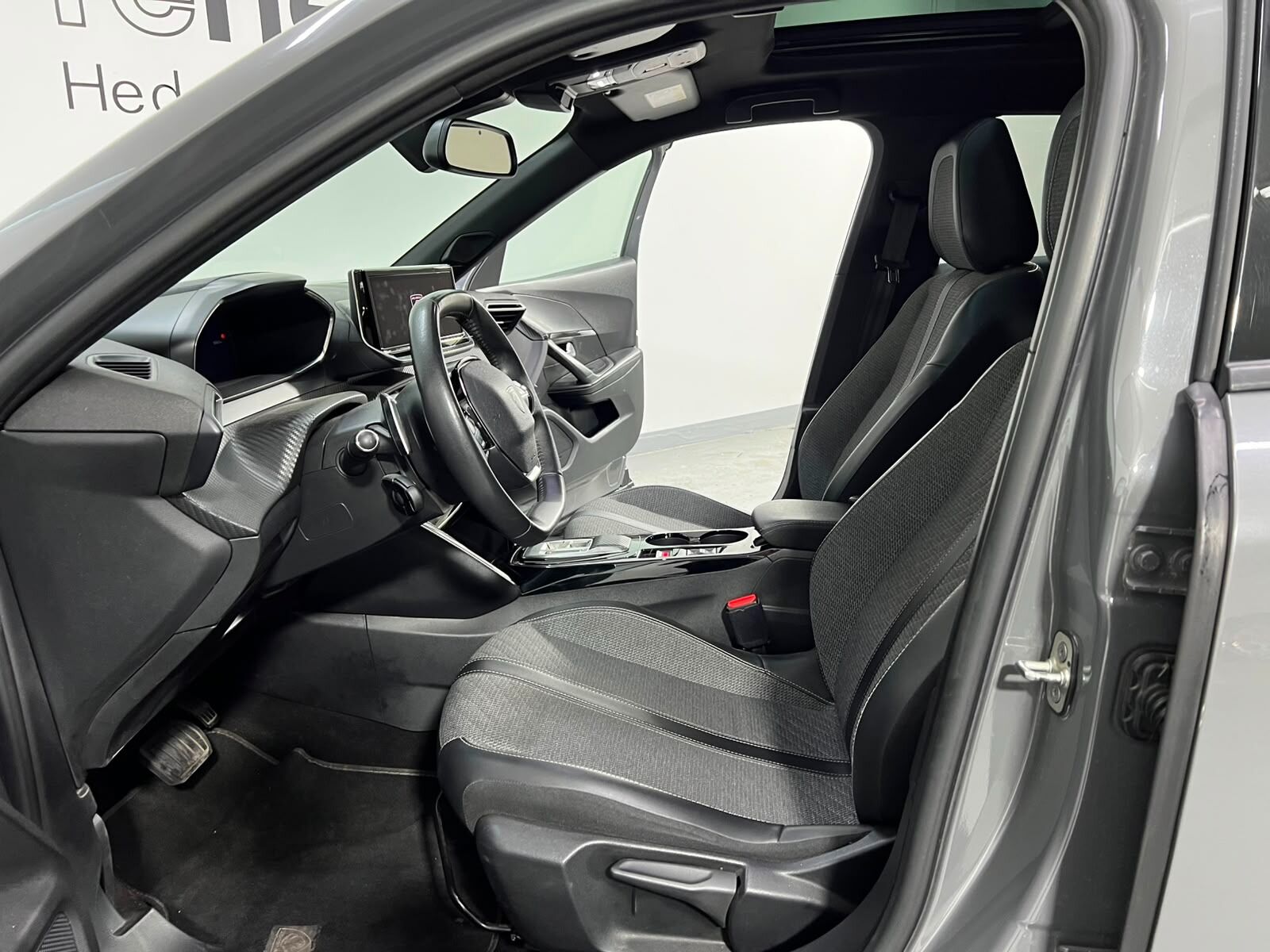 2023 Peugeot 2008