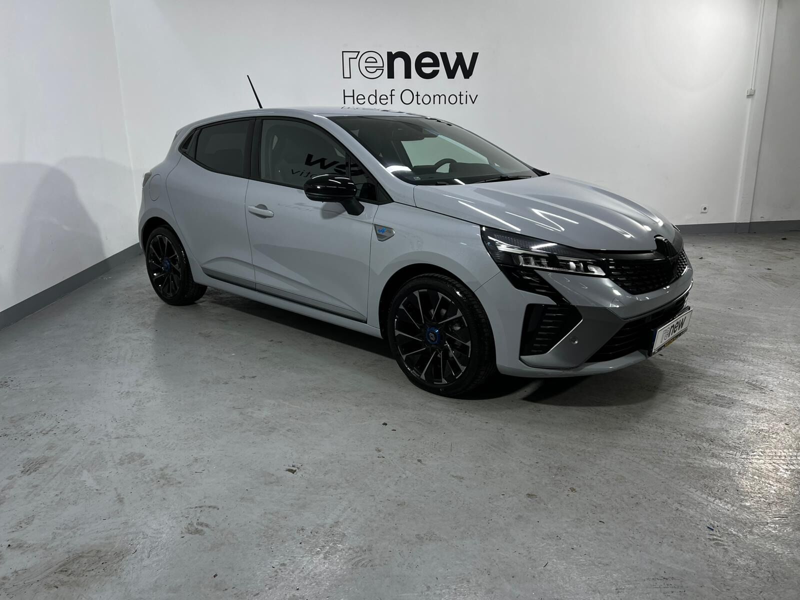2025 Renault Clio