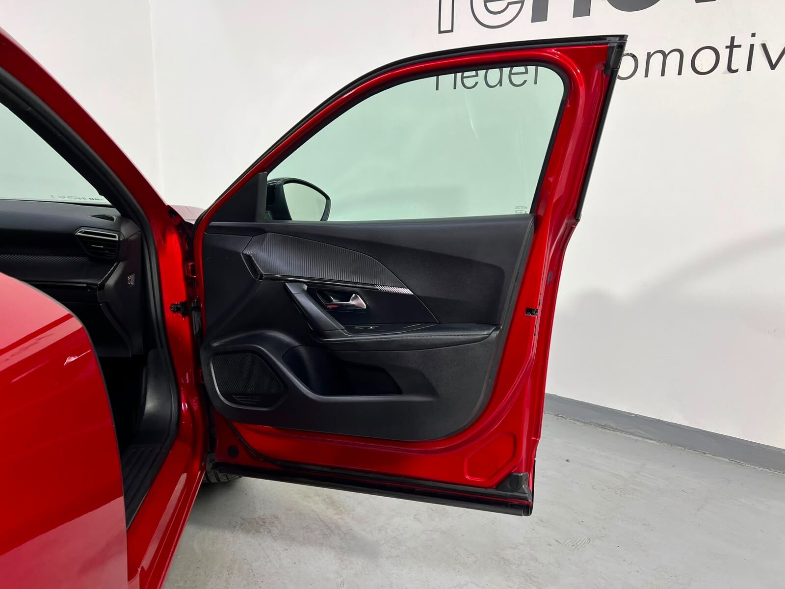 2023 Peugeot 2008
