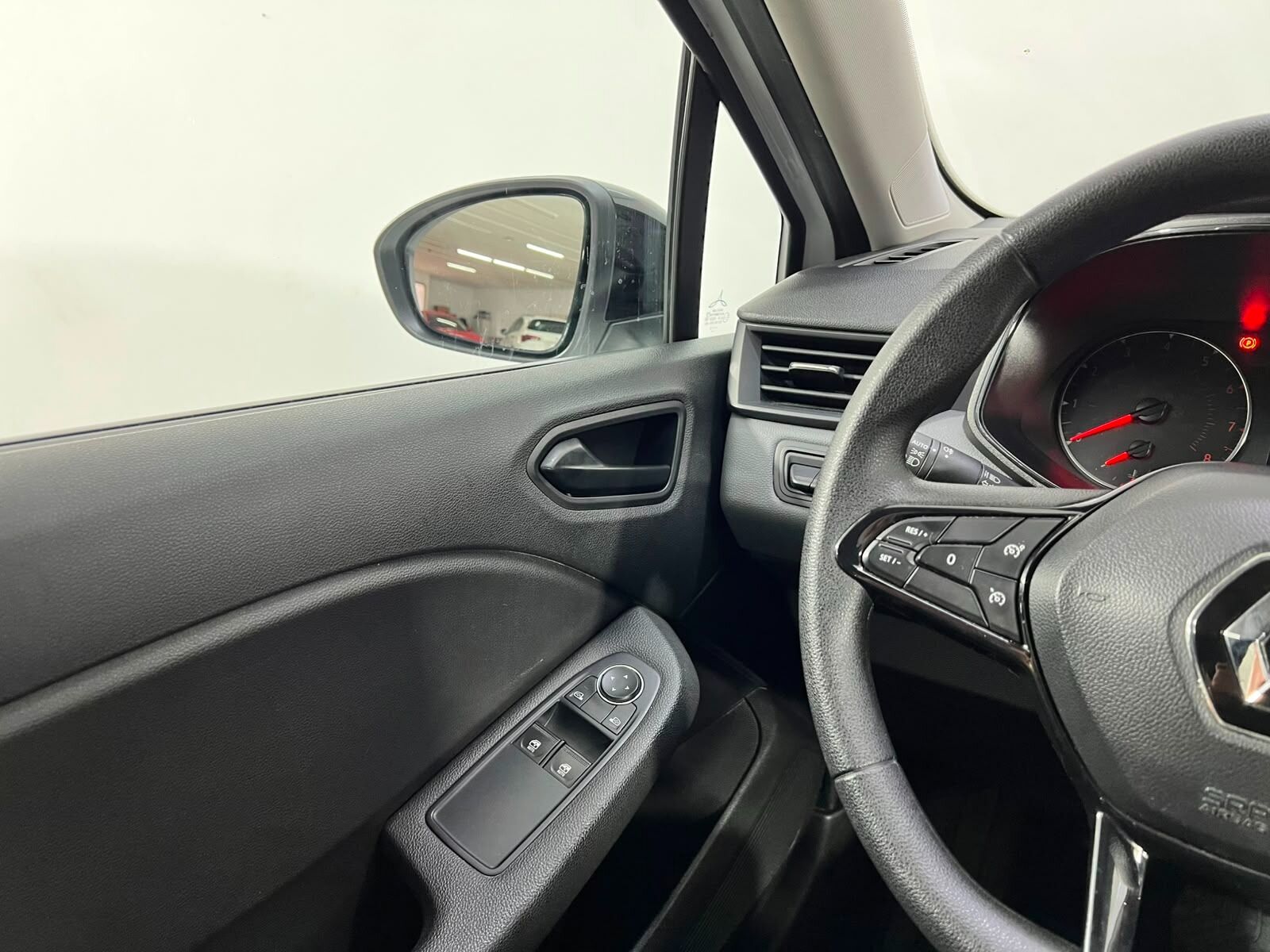 2023 Renault Clio