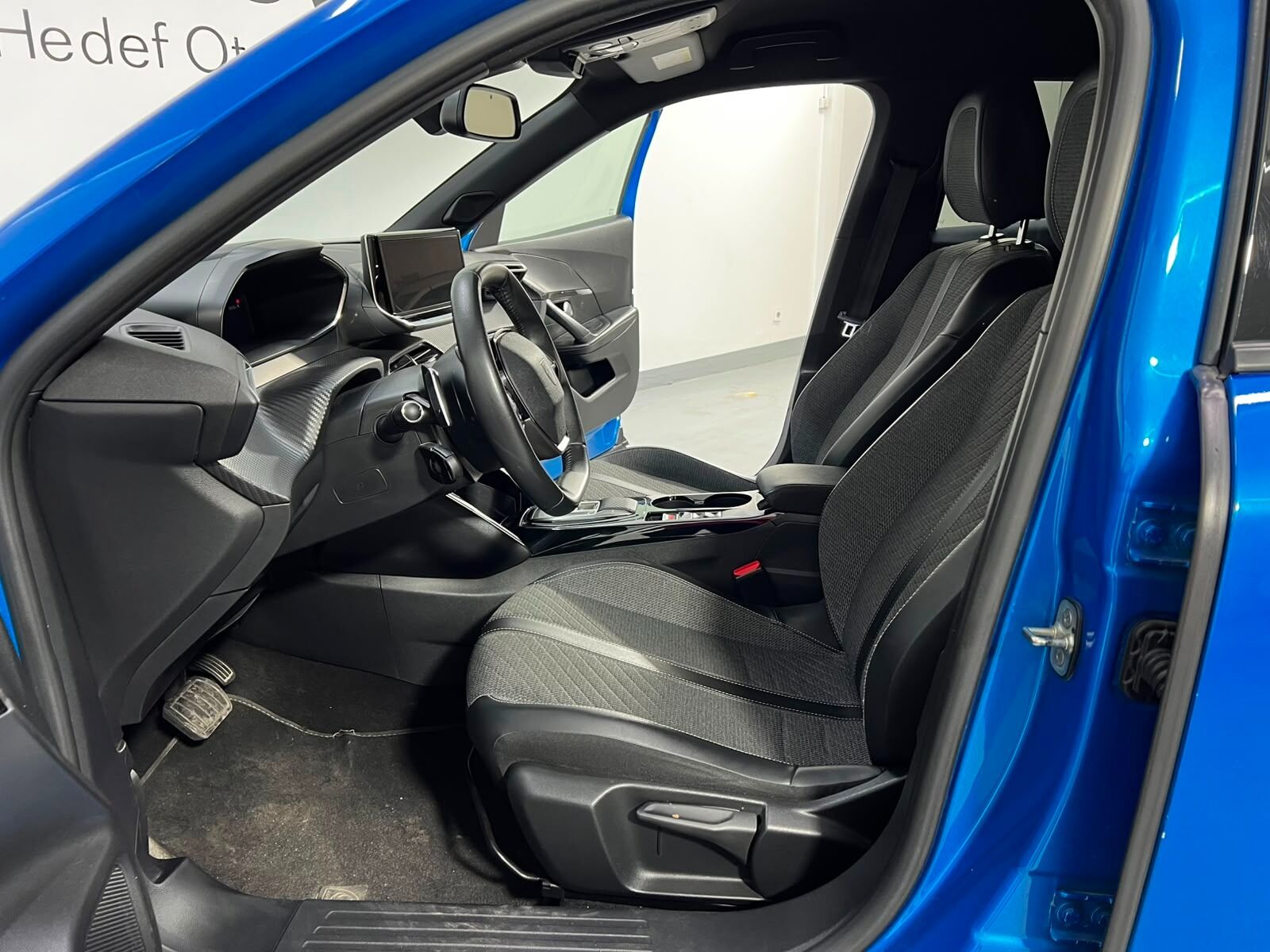 2023 Peugeot 2008