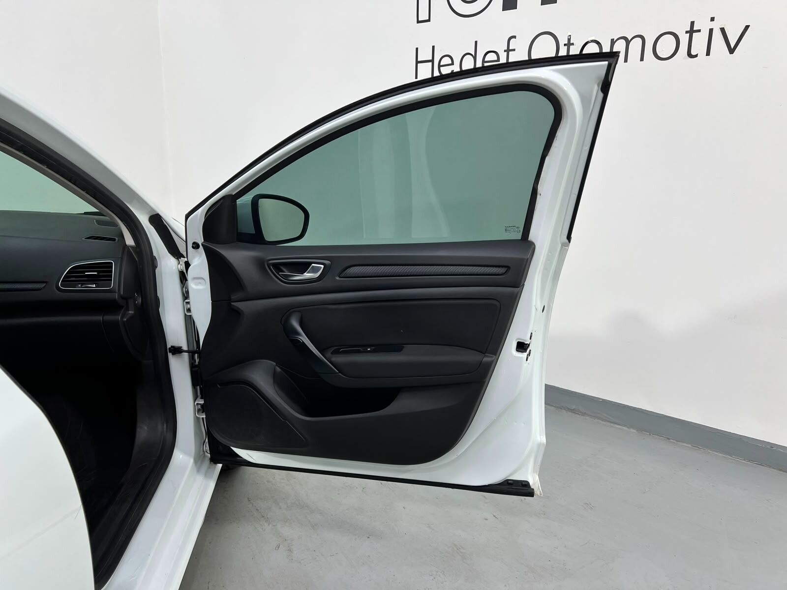 2020 Renault Megane