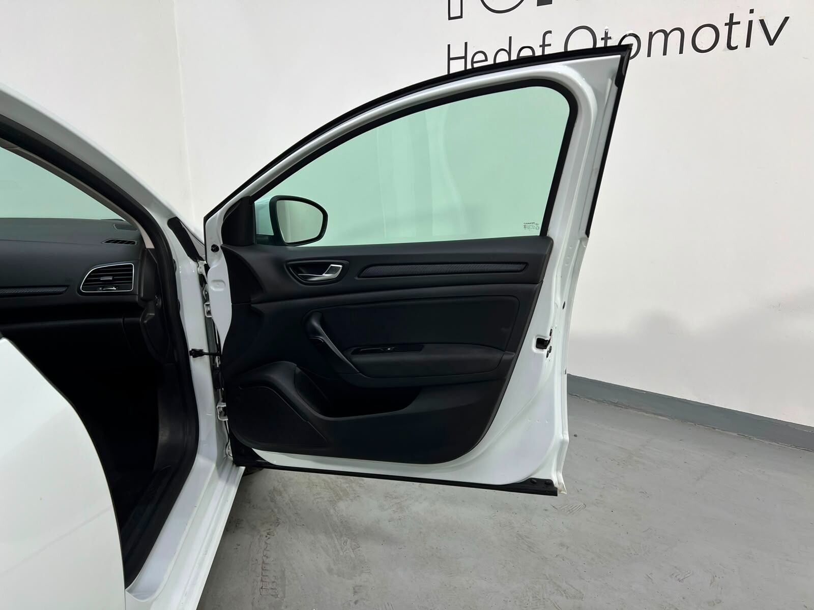 2022 Renault Megane