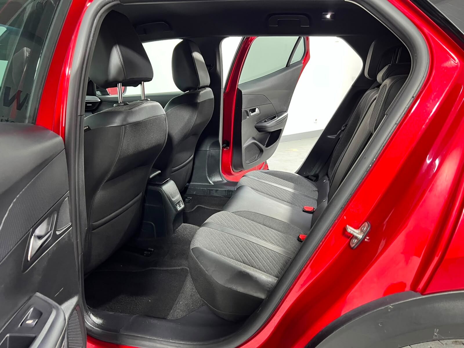 2023 Peugeot 2008
