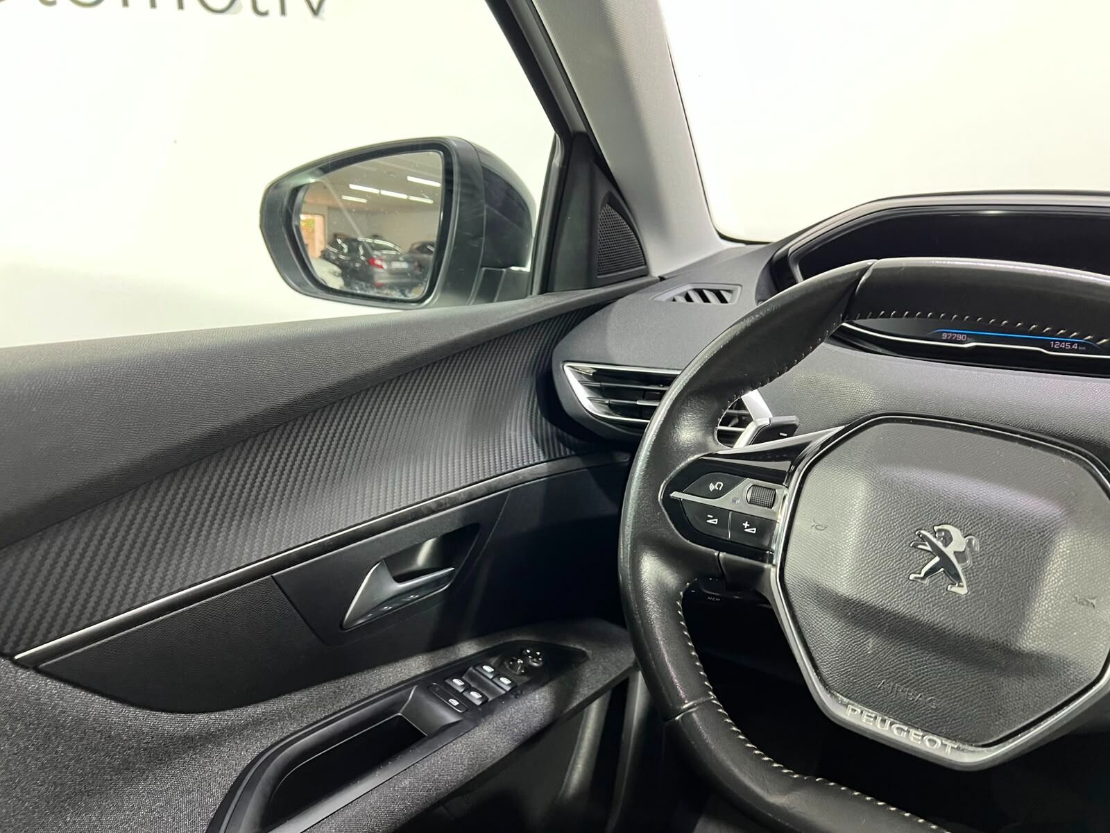 2022 Peugeot 3008