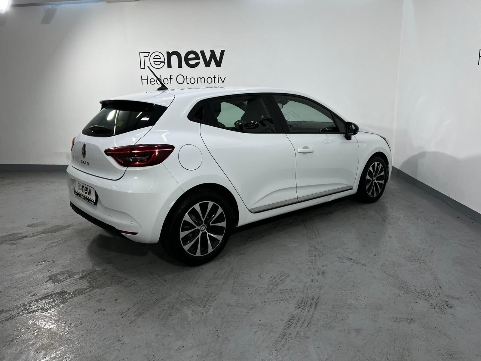 2023 Renault Clio