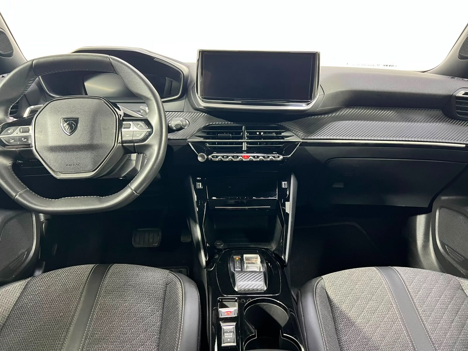 2023 Peugeot 2008
