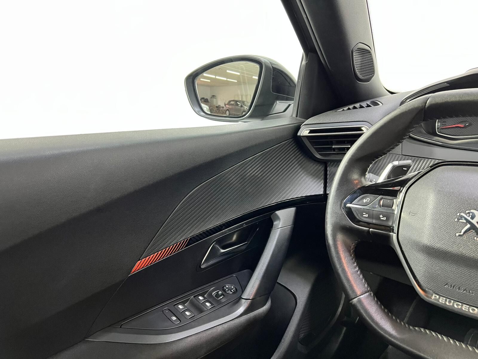 2023 Peugeot 2008