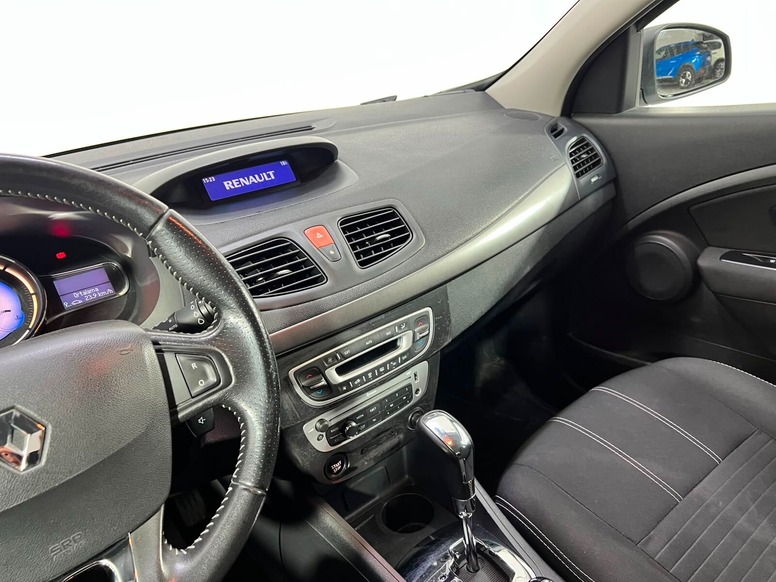 2015 Renault Megane