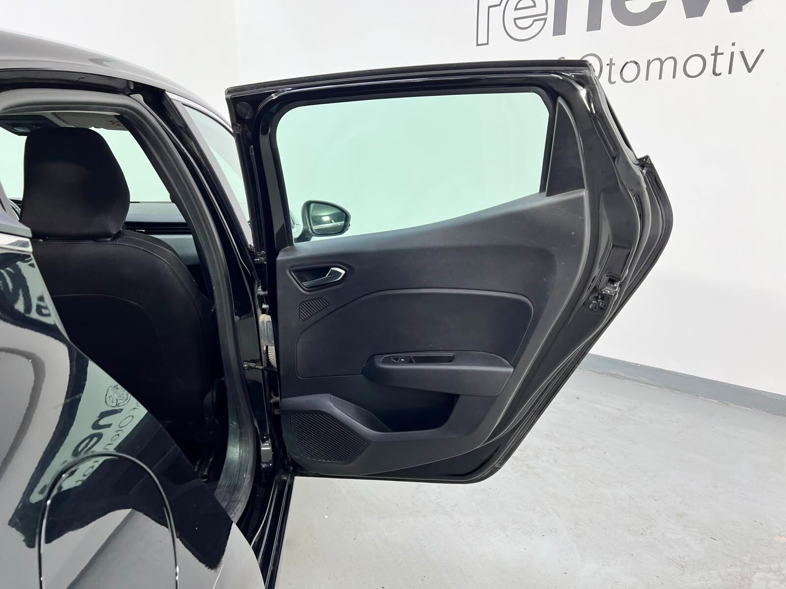 2023 Renault Clio