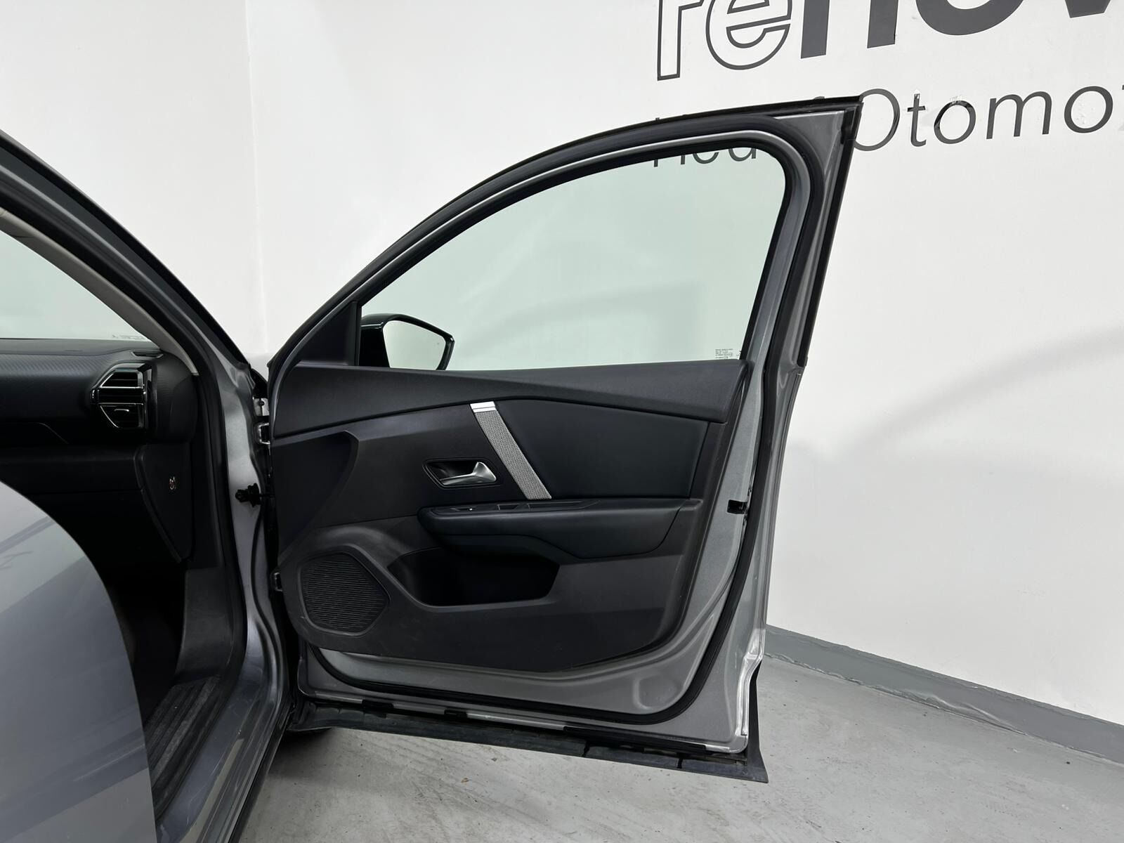 2022 Citroen C4
