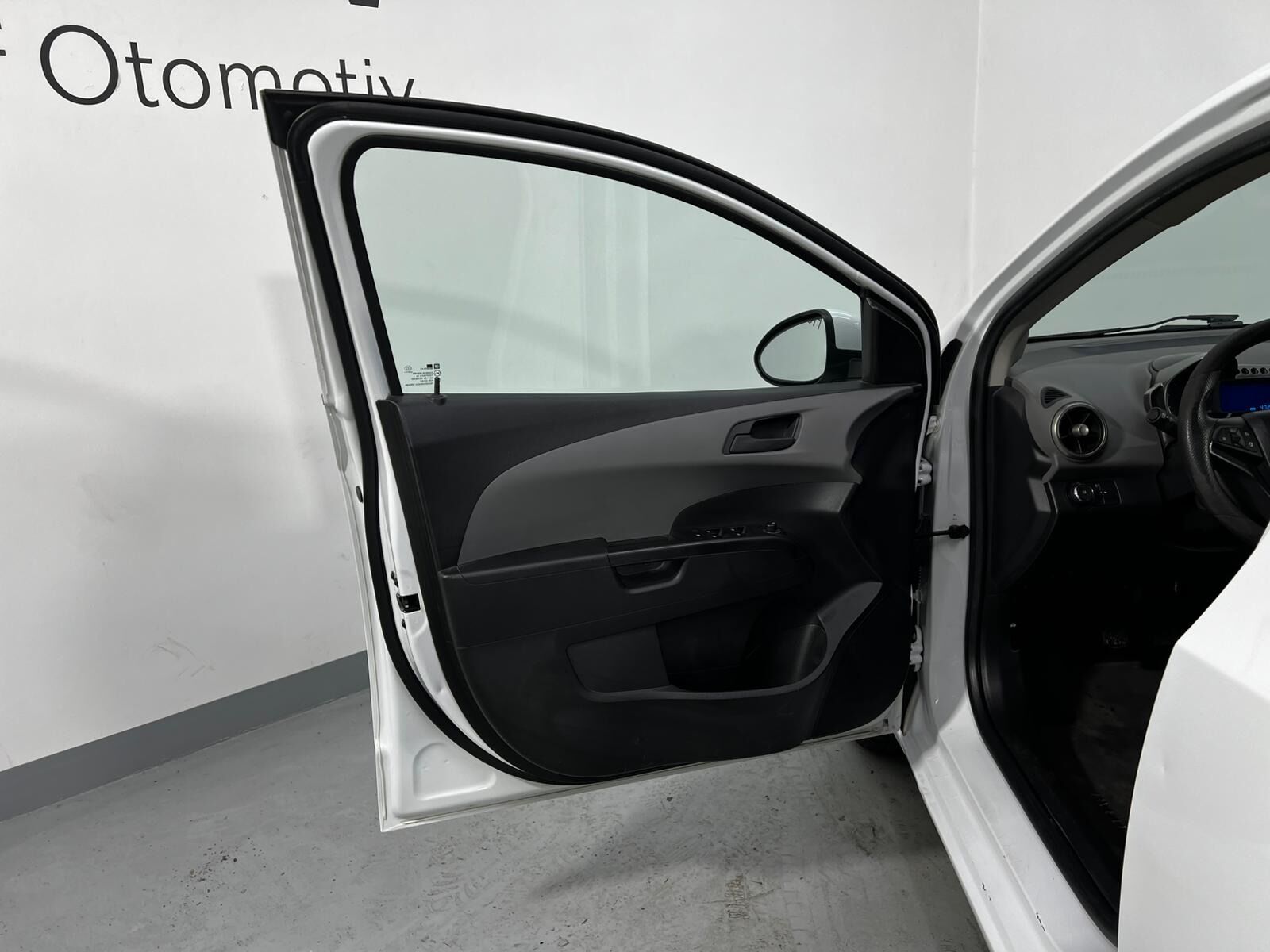 2012 Chevrolet Aveo