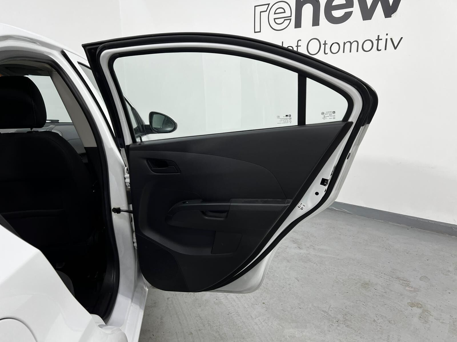 2012 Chevrolet Aveo