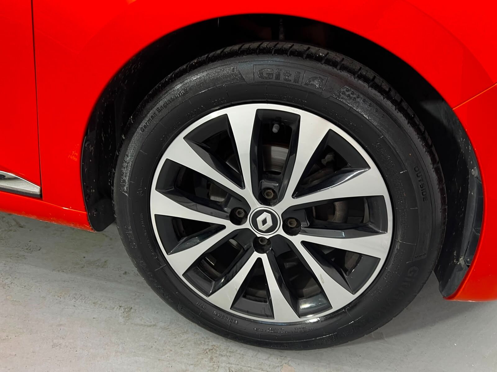 2023 Renault Clio