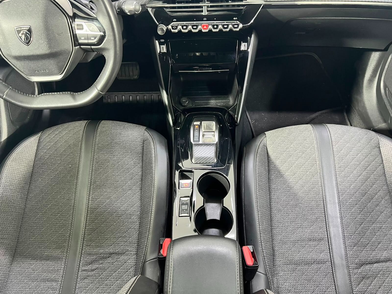 2023 Peugeot 2008