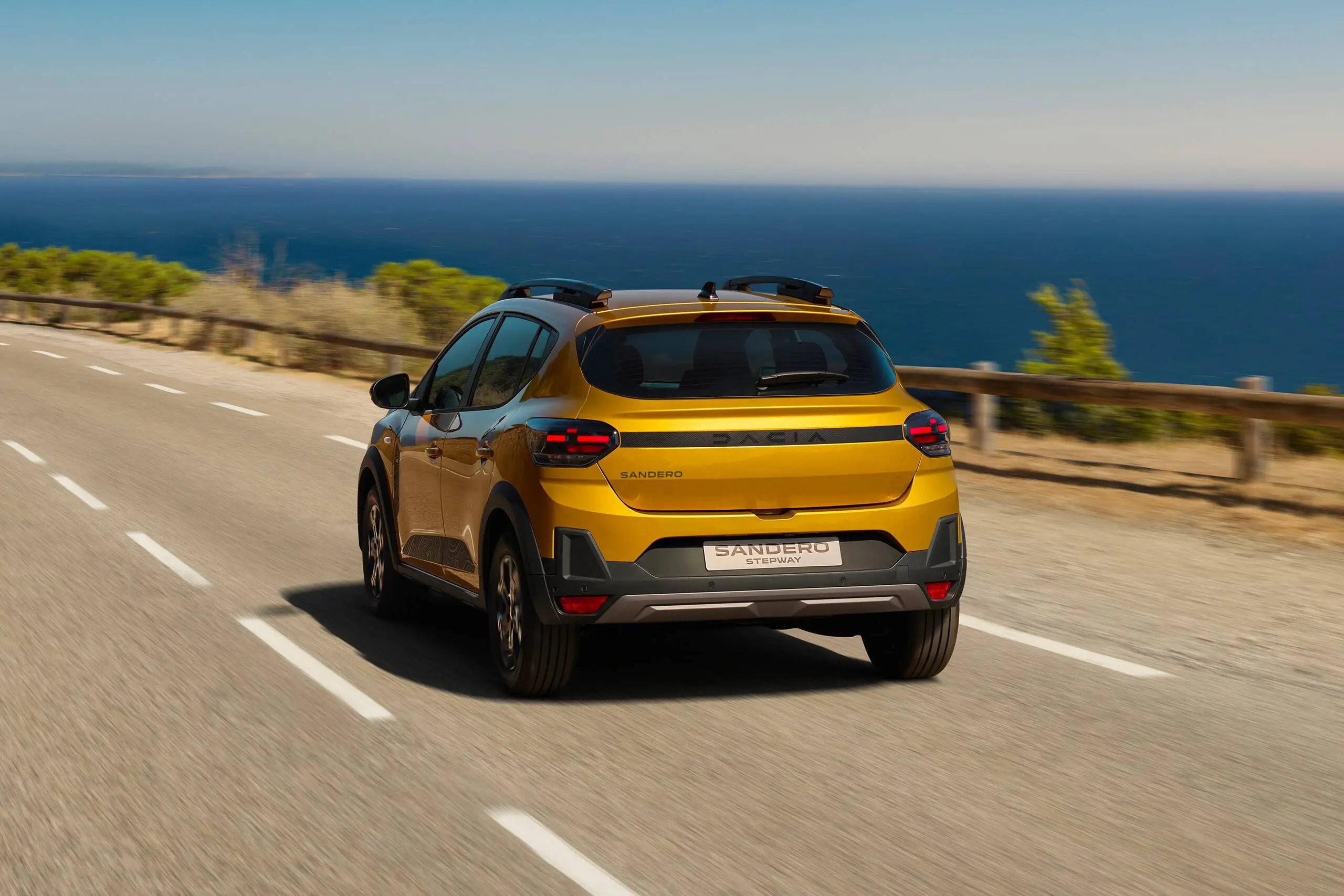 Yeni Dacia Sandero Stepway