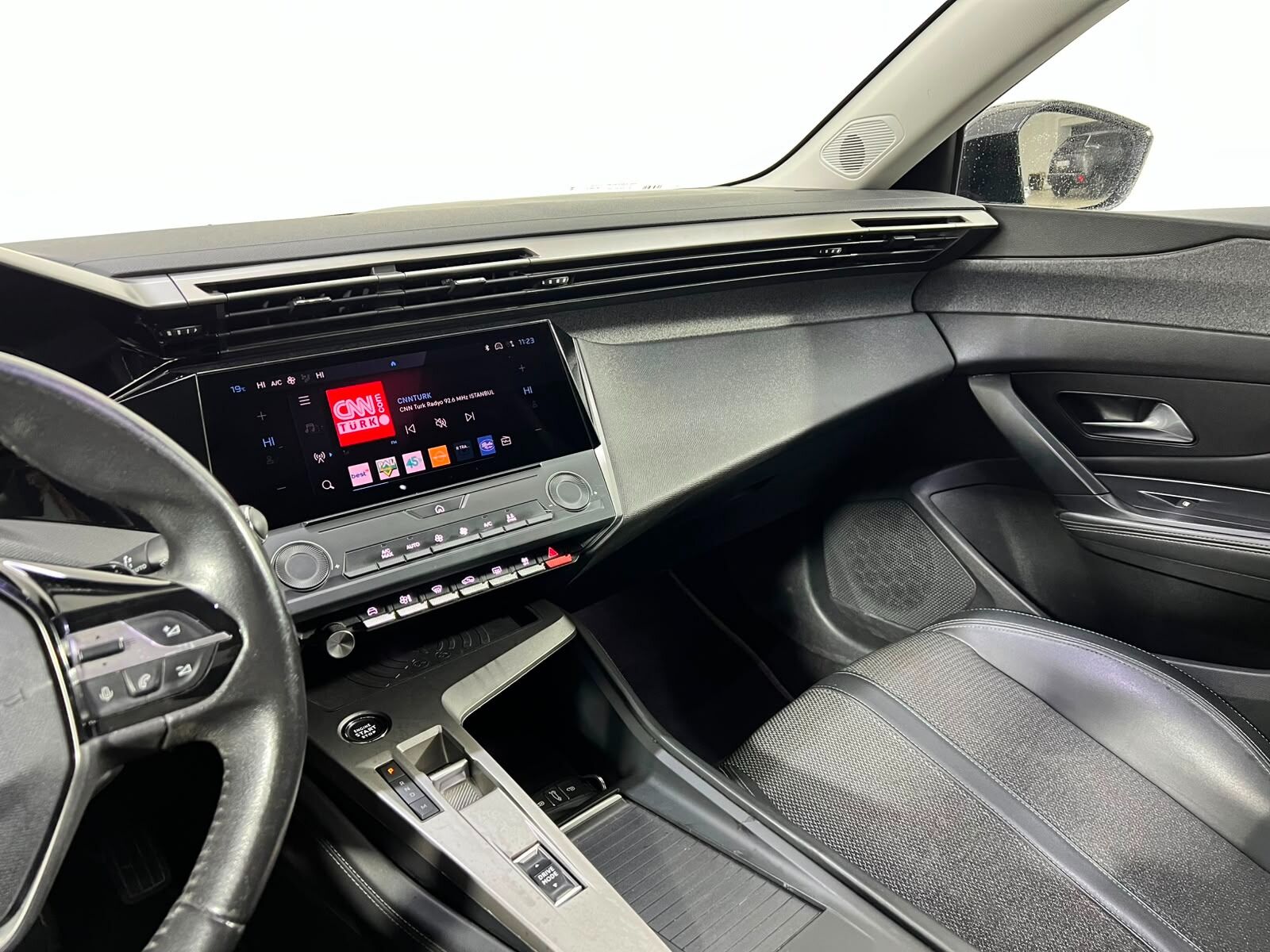 2023 Peugeot 308