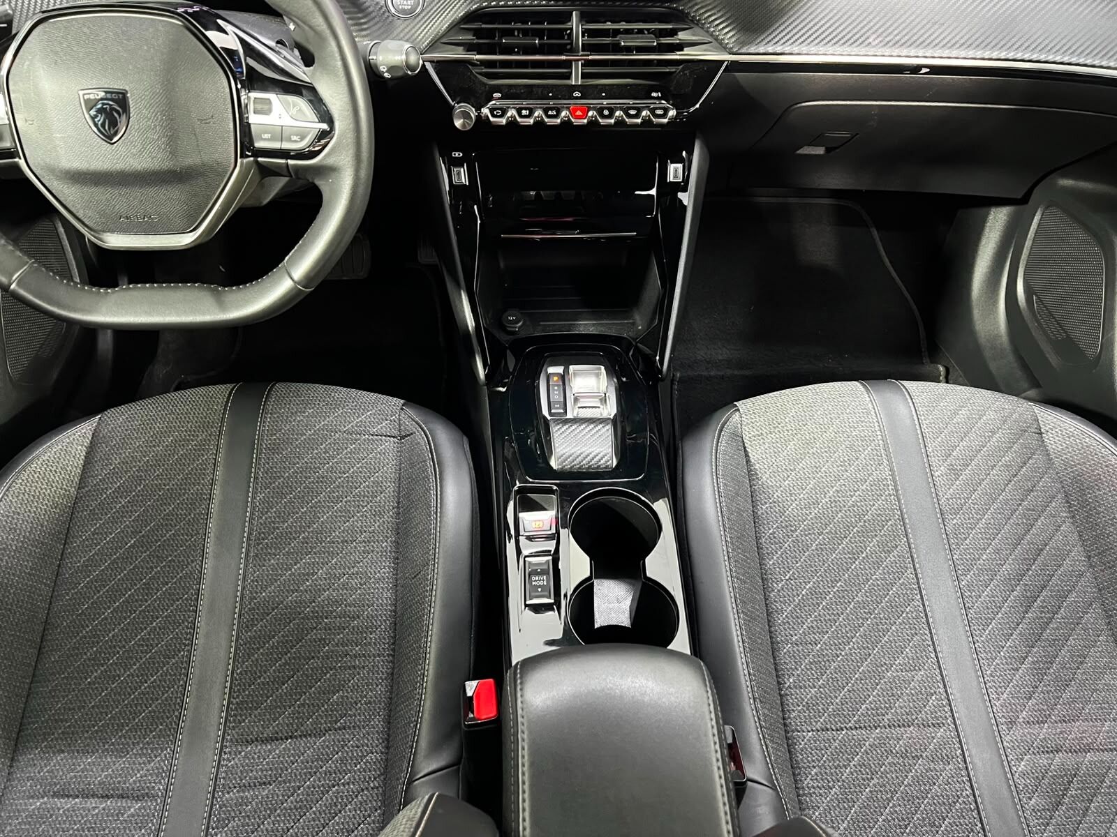 2023 Peugeot 2008