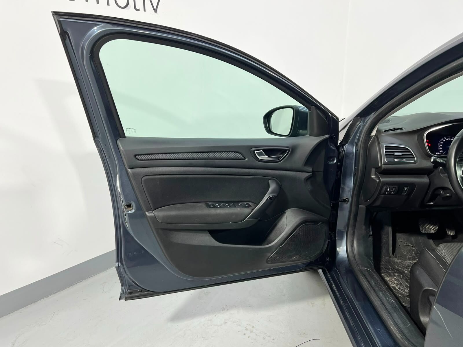 2023 Renault Megane