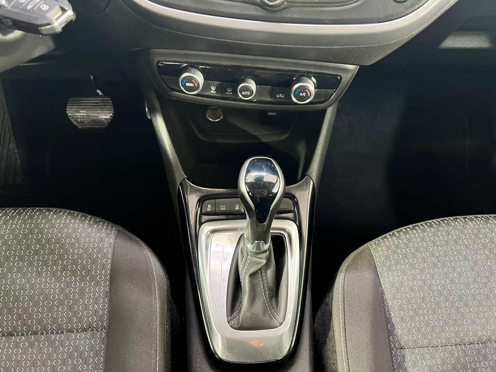 2024 Opel Crossland