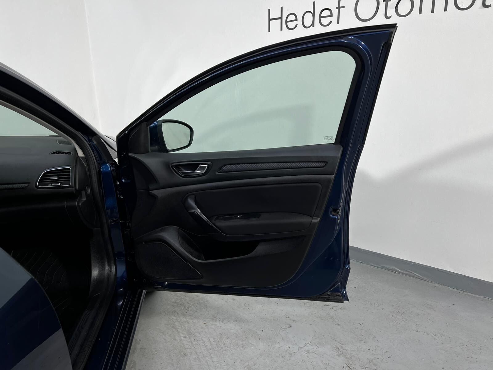 2023 Renault Megane