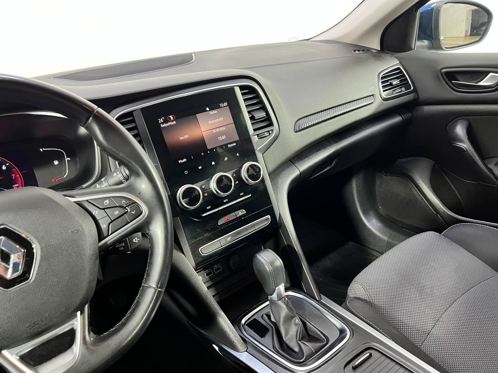 2023 Renault Megane