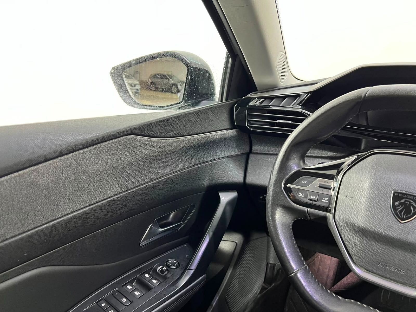 2023 Peugeot 308
