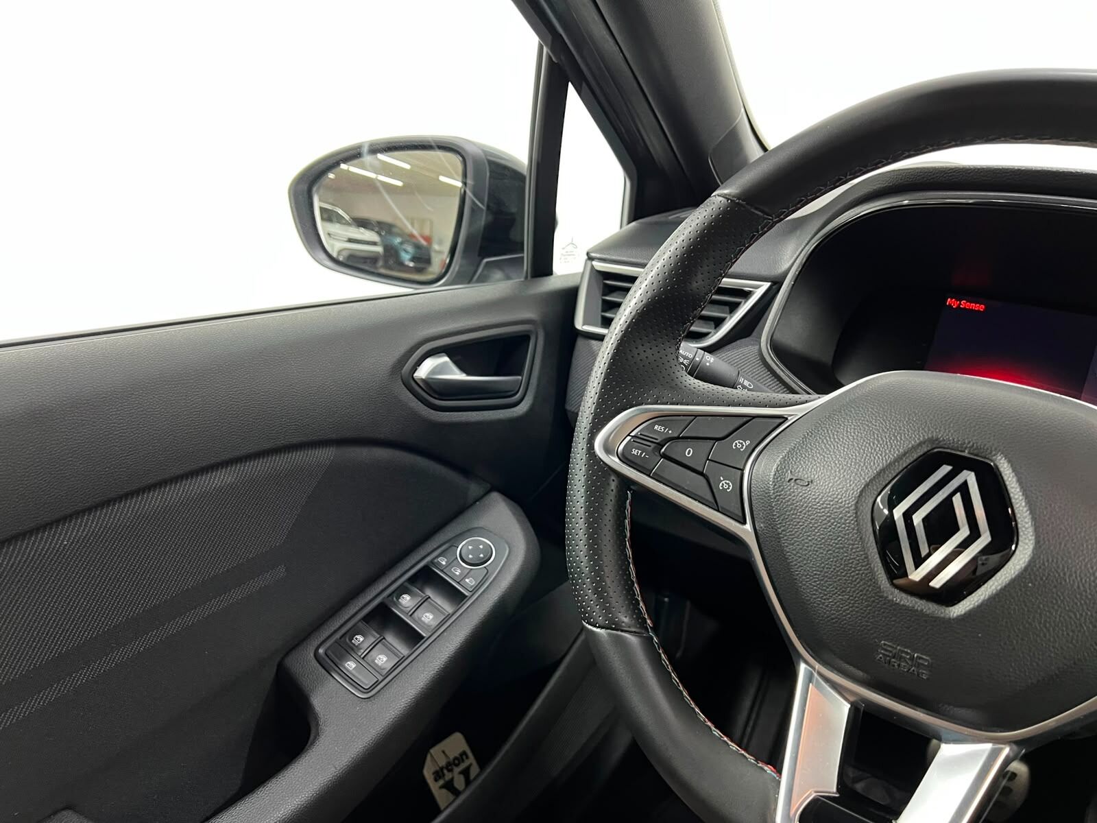 2023 Renault Clio