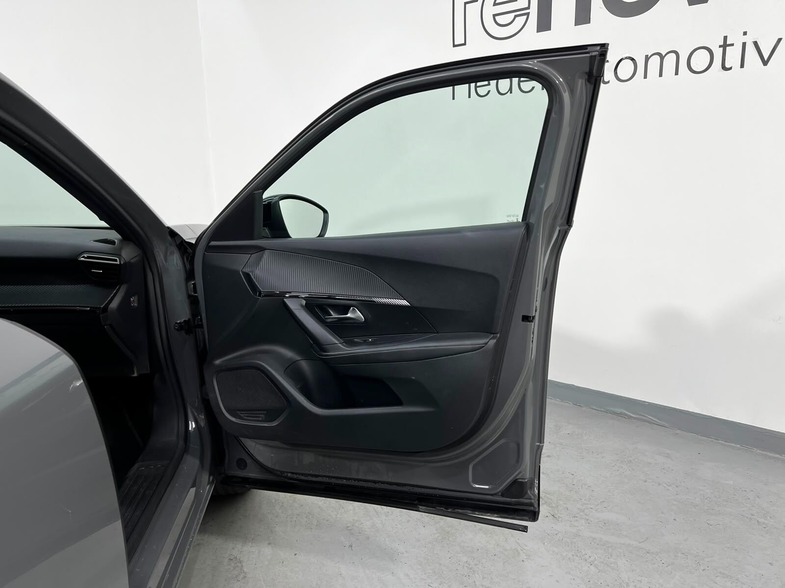 2023 Peugeot 2008