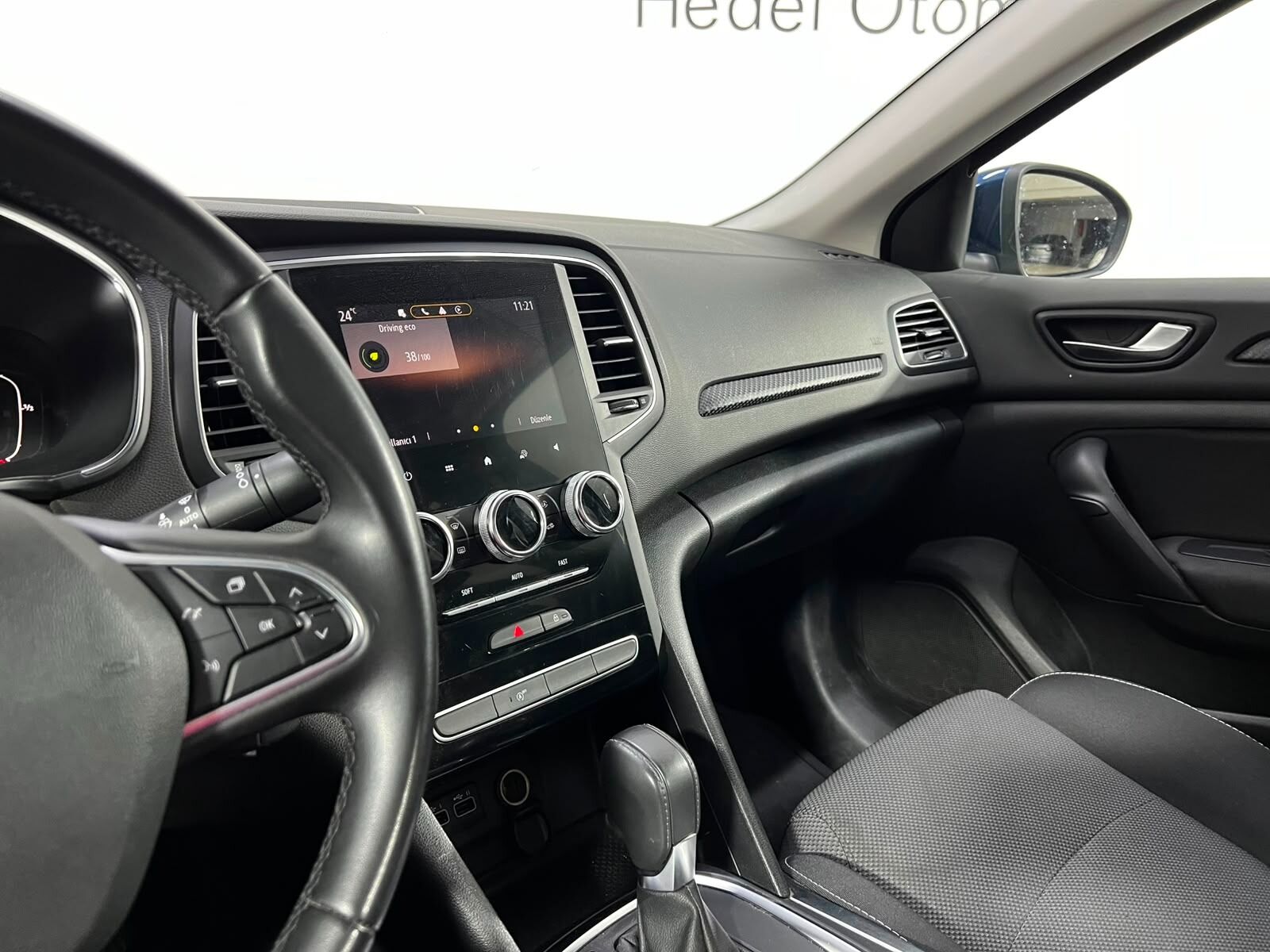 2023 Renault Megane