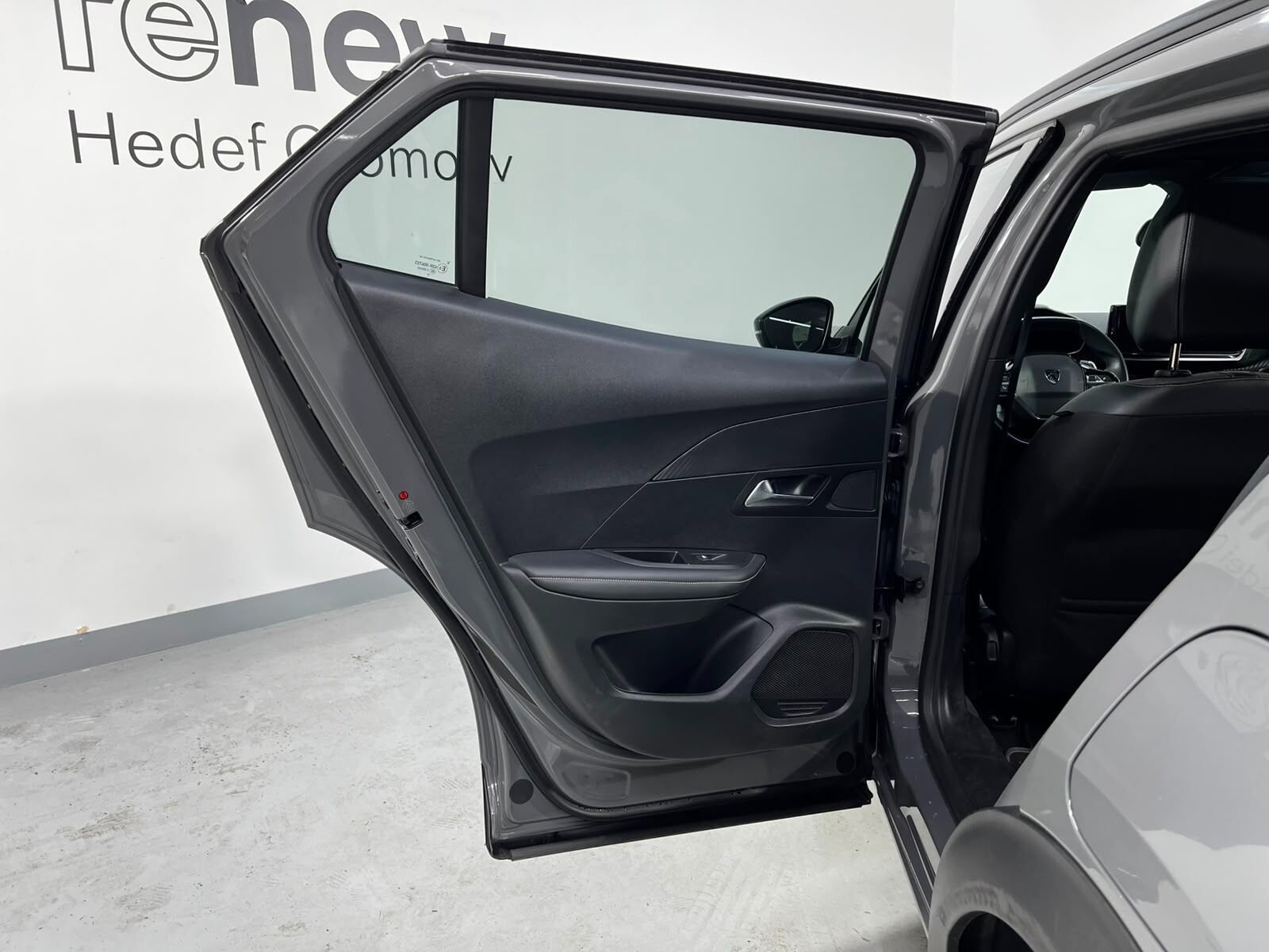 2023 Peugeot 2008