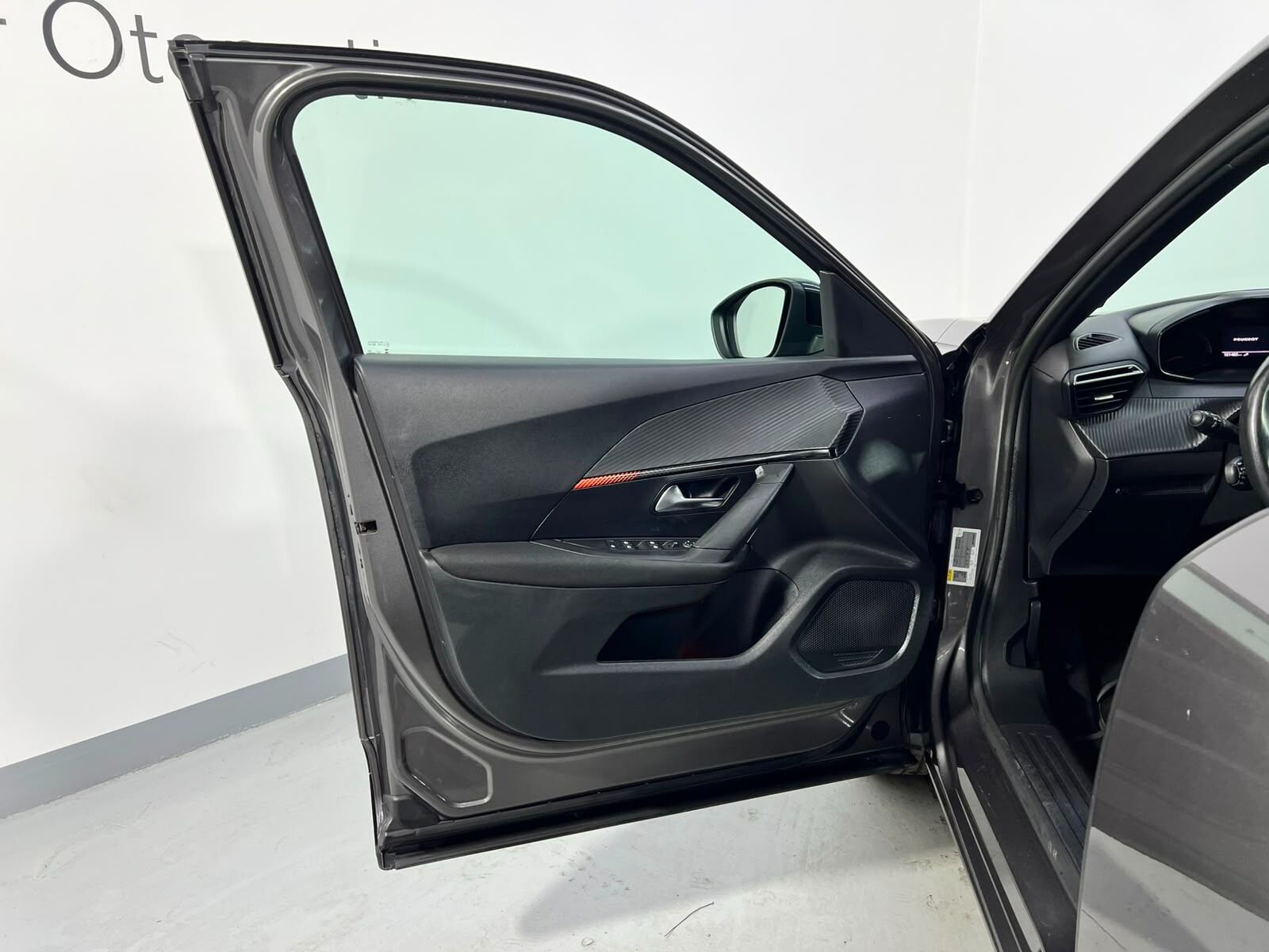2023 Peugeot 2008