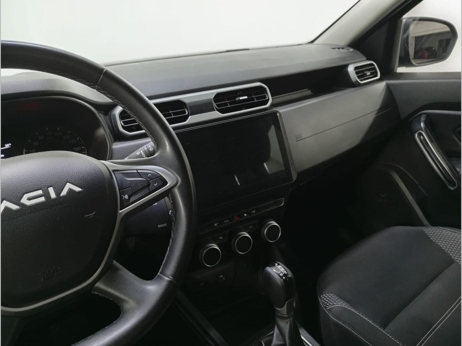 2023 Dacia Duster