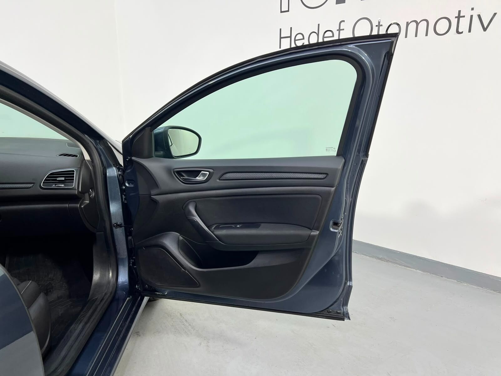 2024 Renault Megane