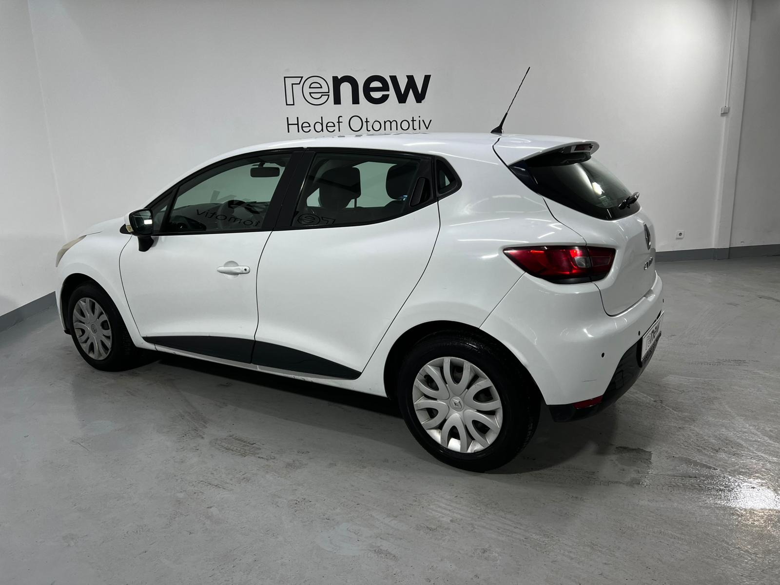 2015 Renault Clio