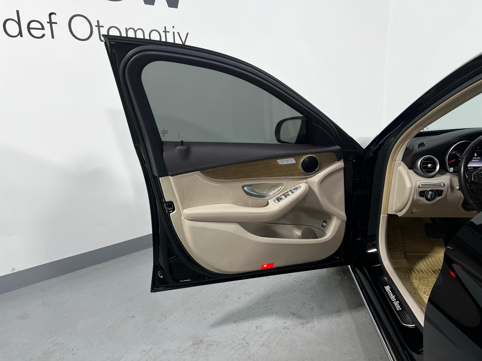 2015 Mercedes-Benz C Serisi