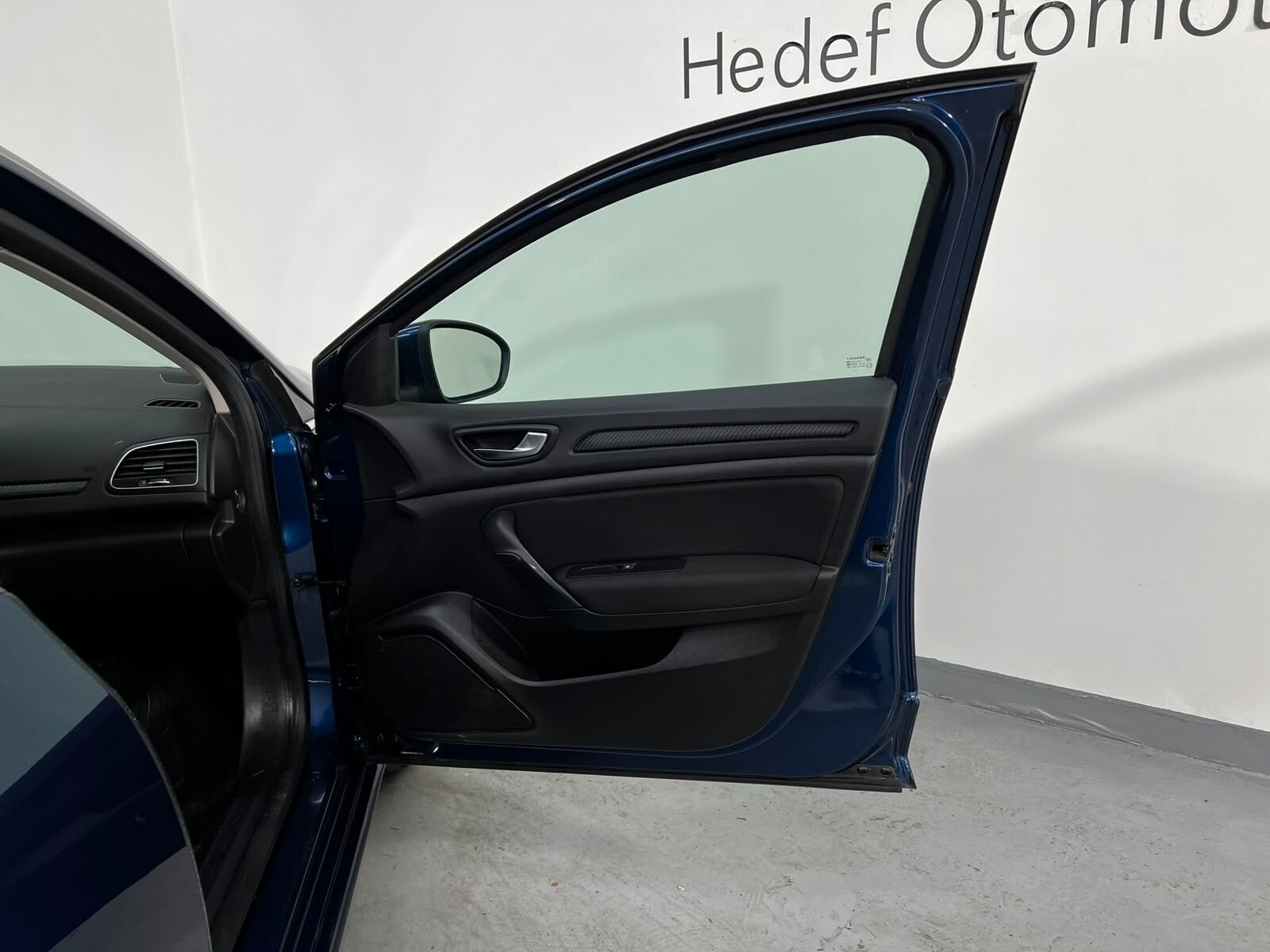 2023 Renault Megane