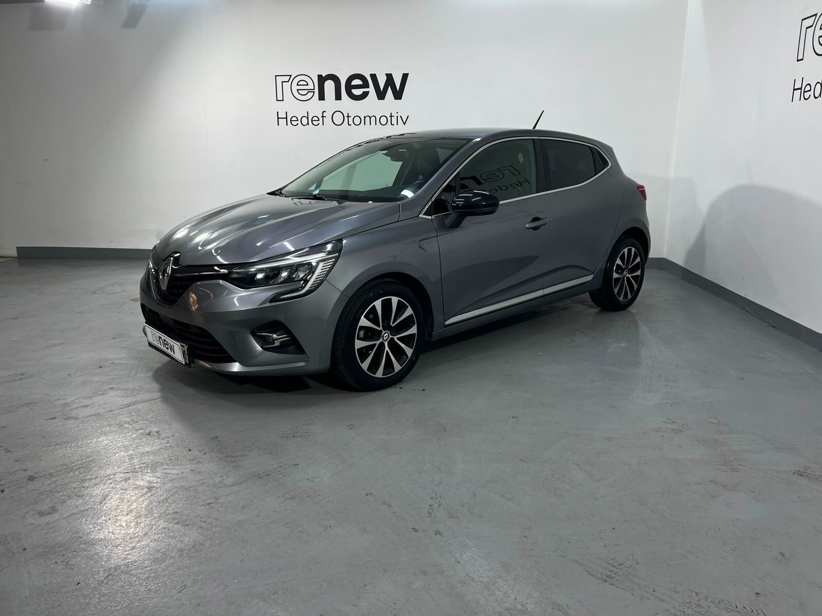 2023 Renault Clio