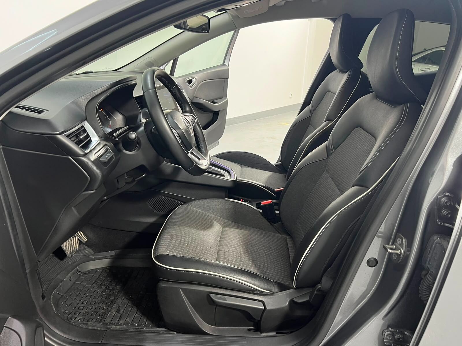 2023 Renault Clio
