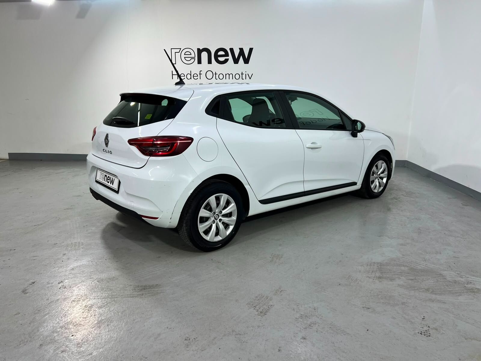 2023 Renault Clio