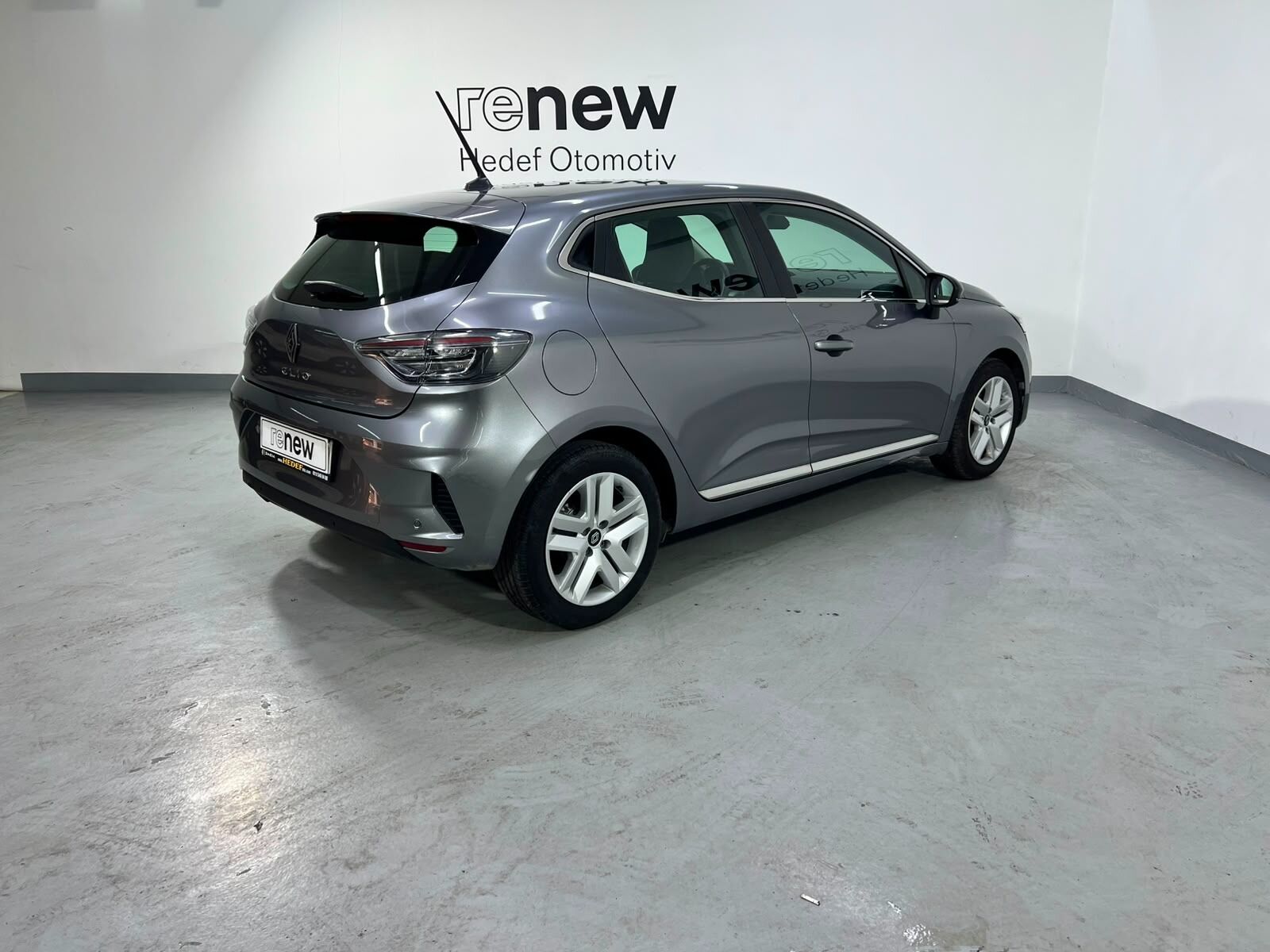 2024 Renault Clio