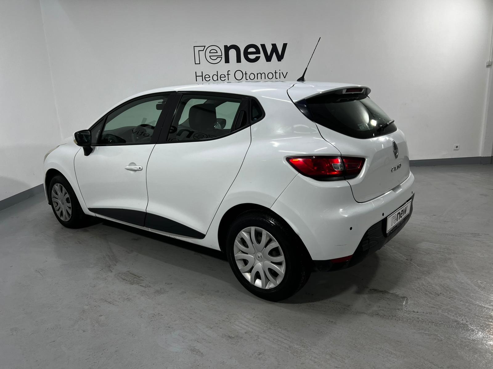 2015 Renault Clio