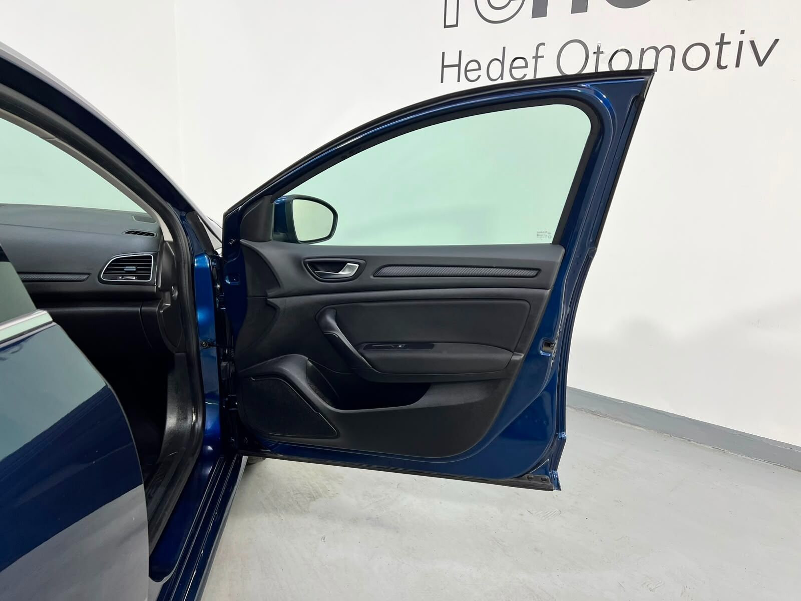 2023 Renault Megane