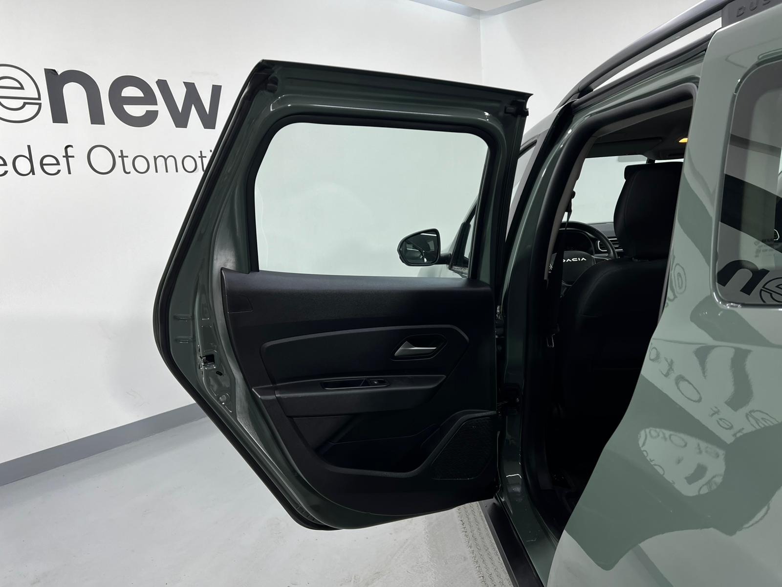 2024 Dacia Duster