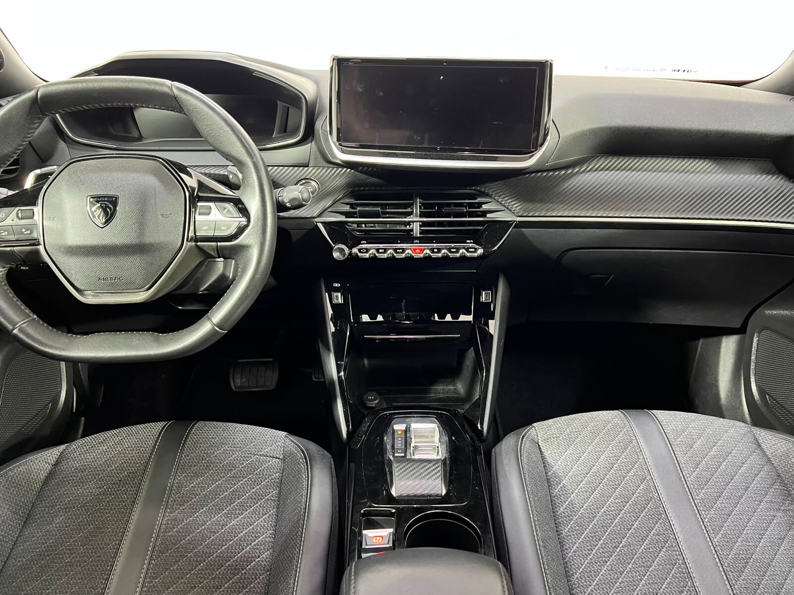 2023 Peugeot 2008