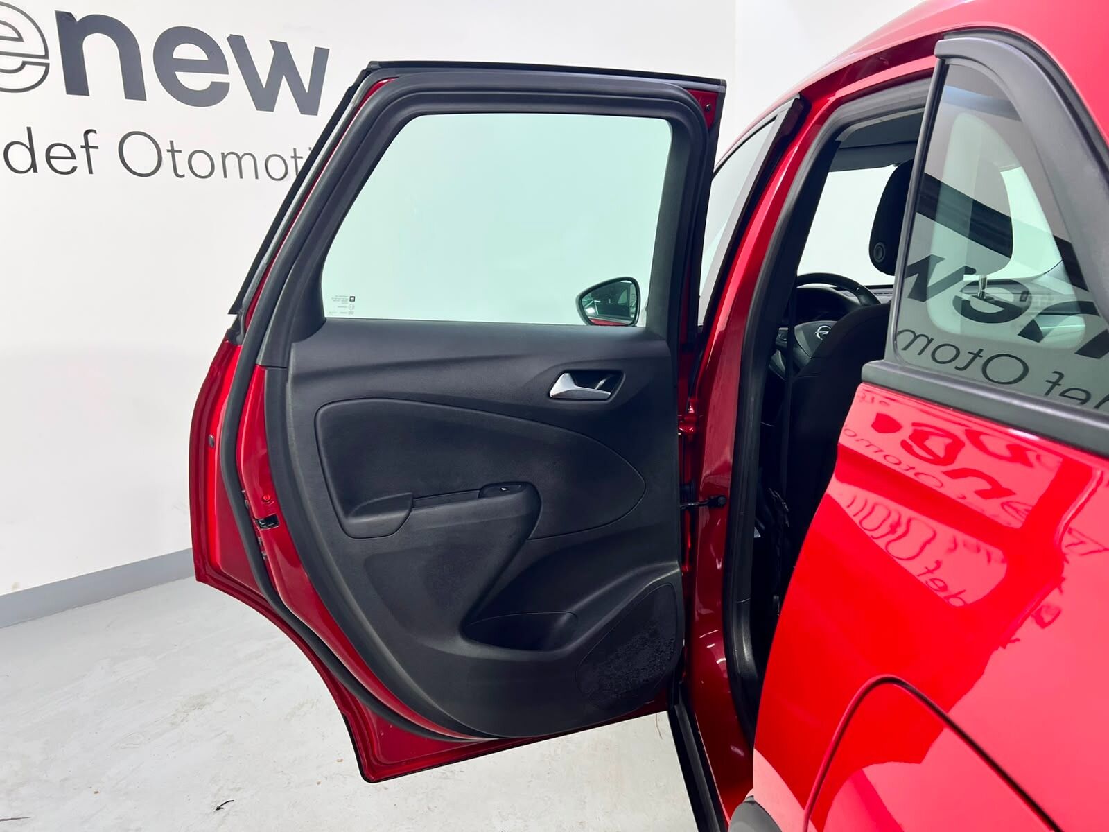 2024 Opel Crossland