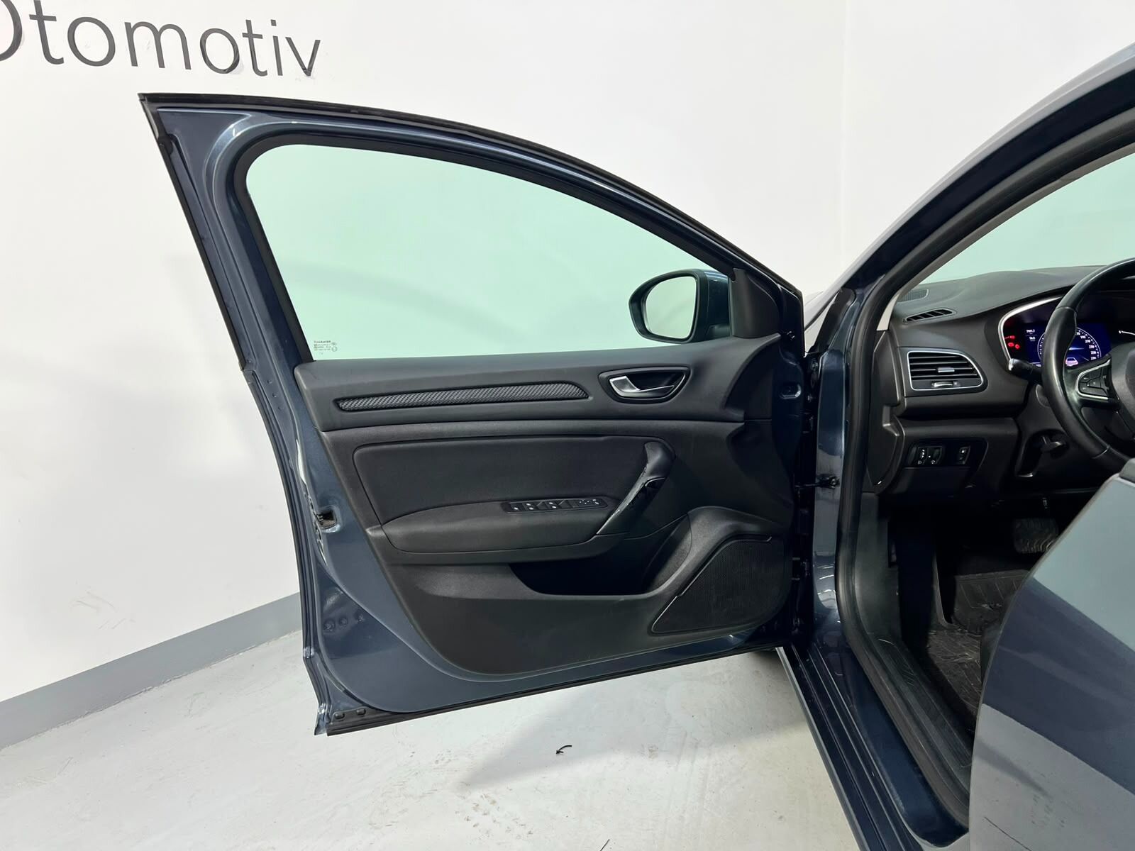 2024 Renault Megane