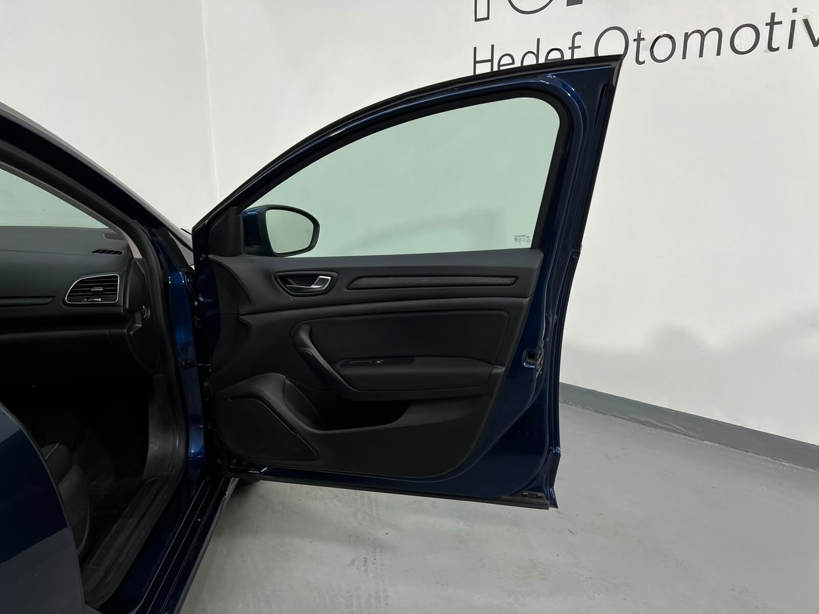 2023 Renault Megane