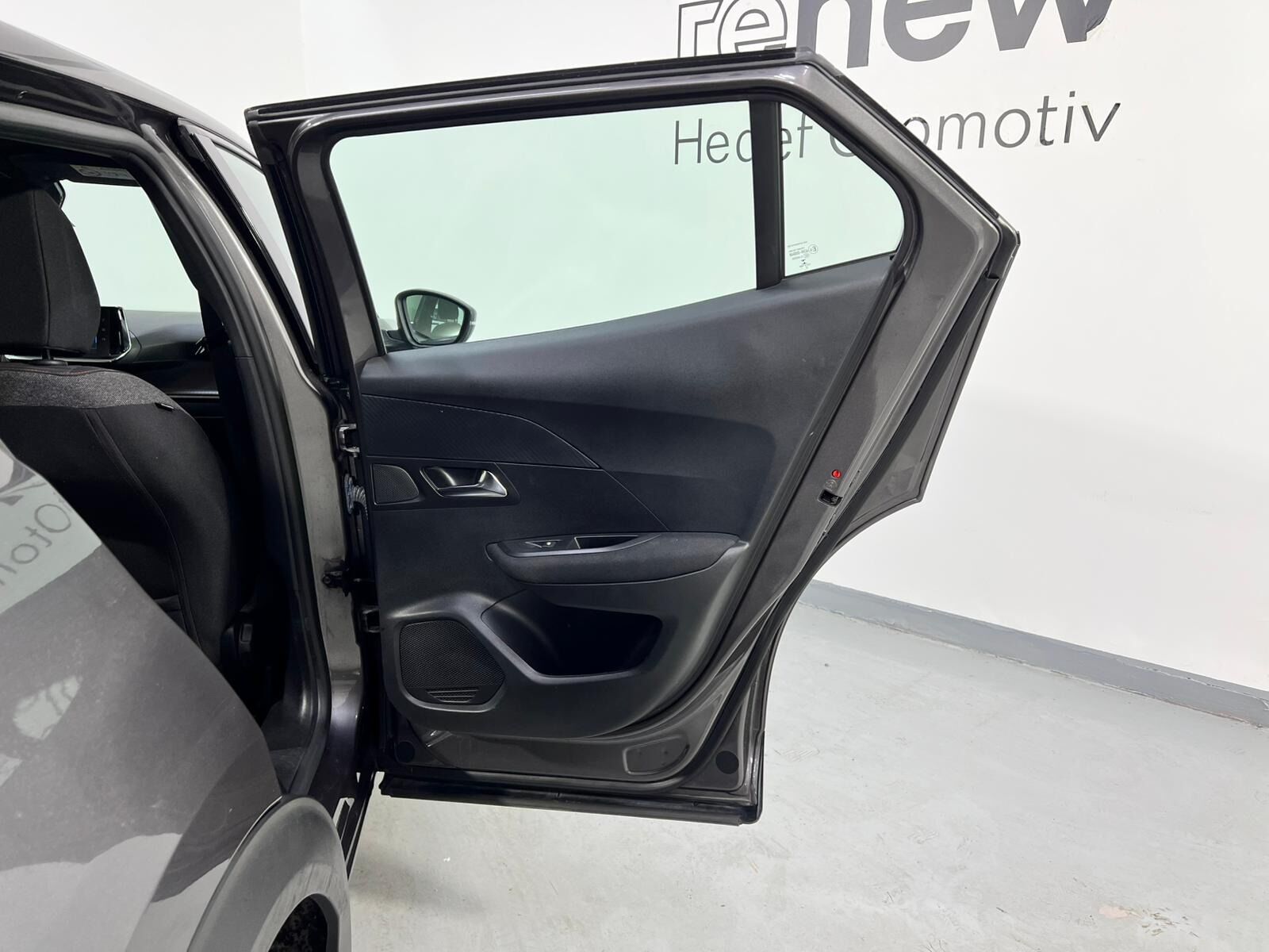 2023 Peugeot 2008