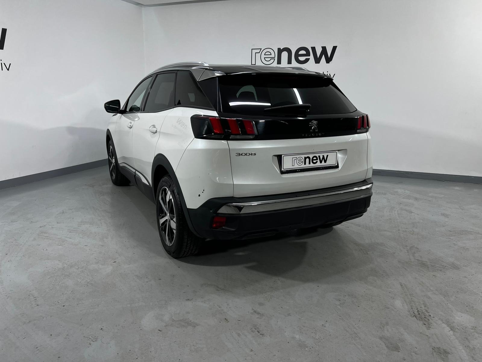 2023 Peugeot 3008